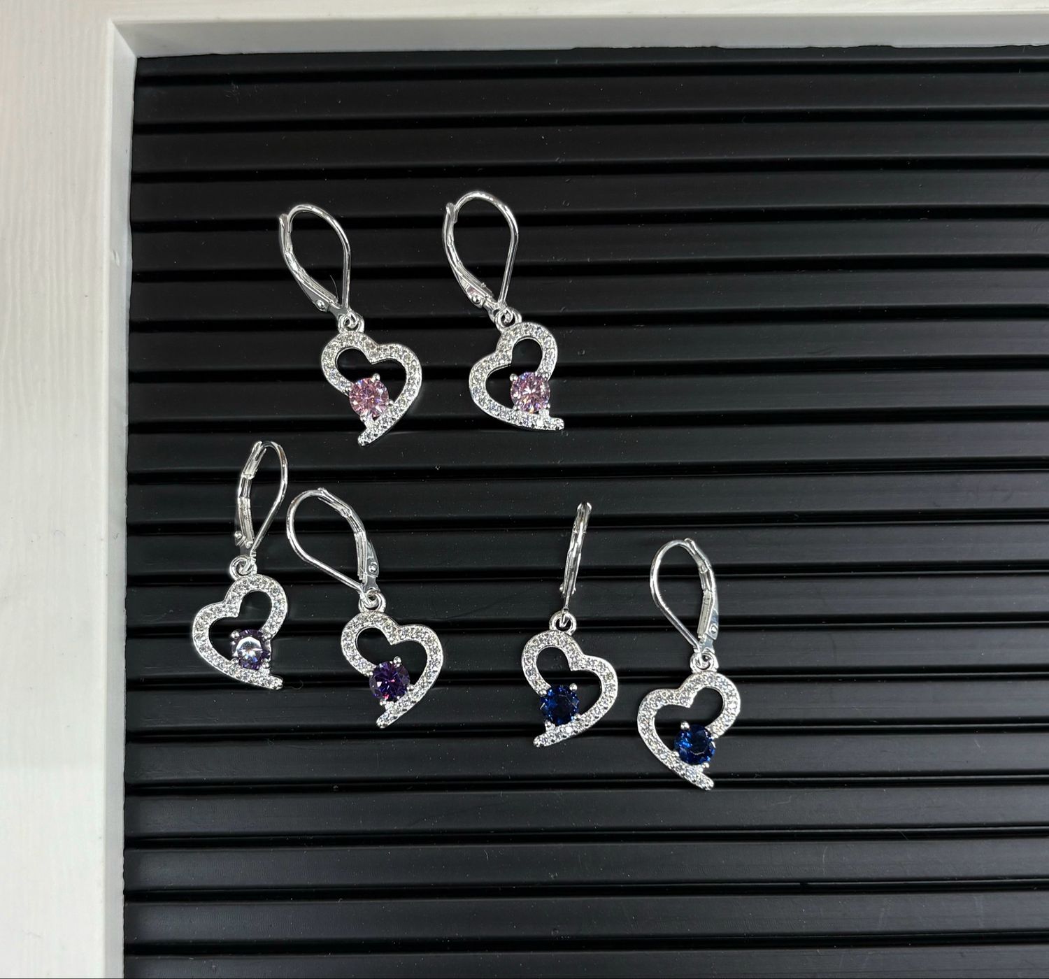 Arete broche antiguo