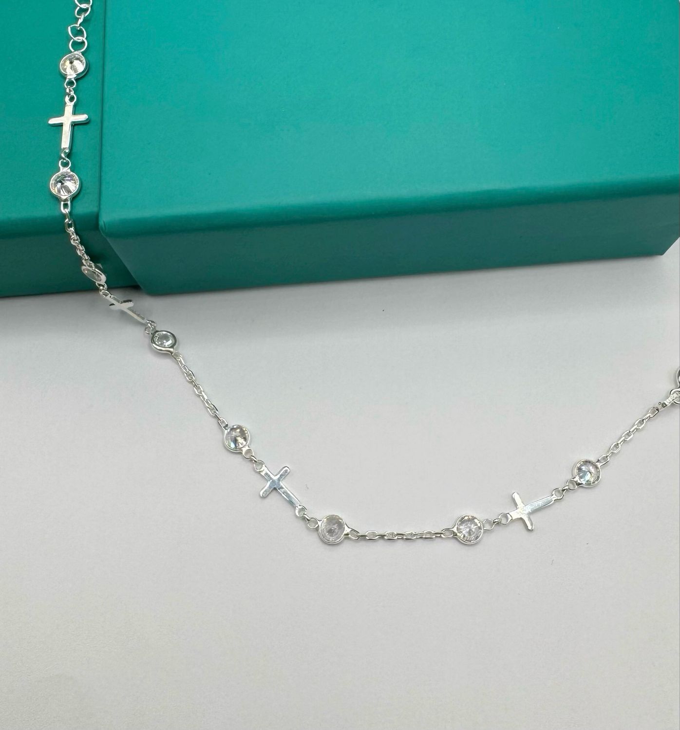 Pulsera cruz