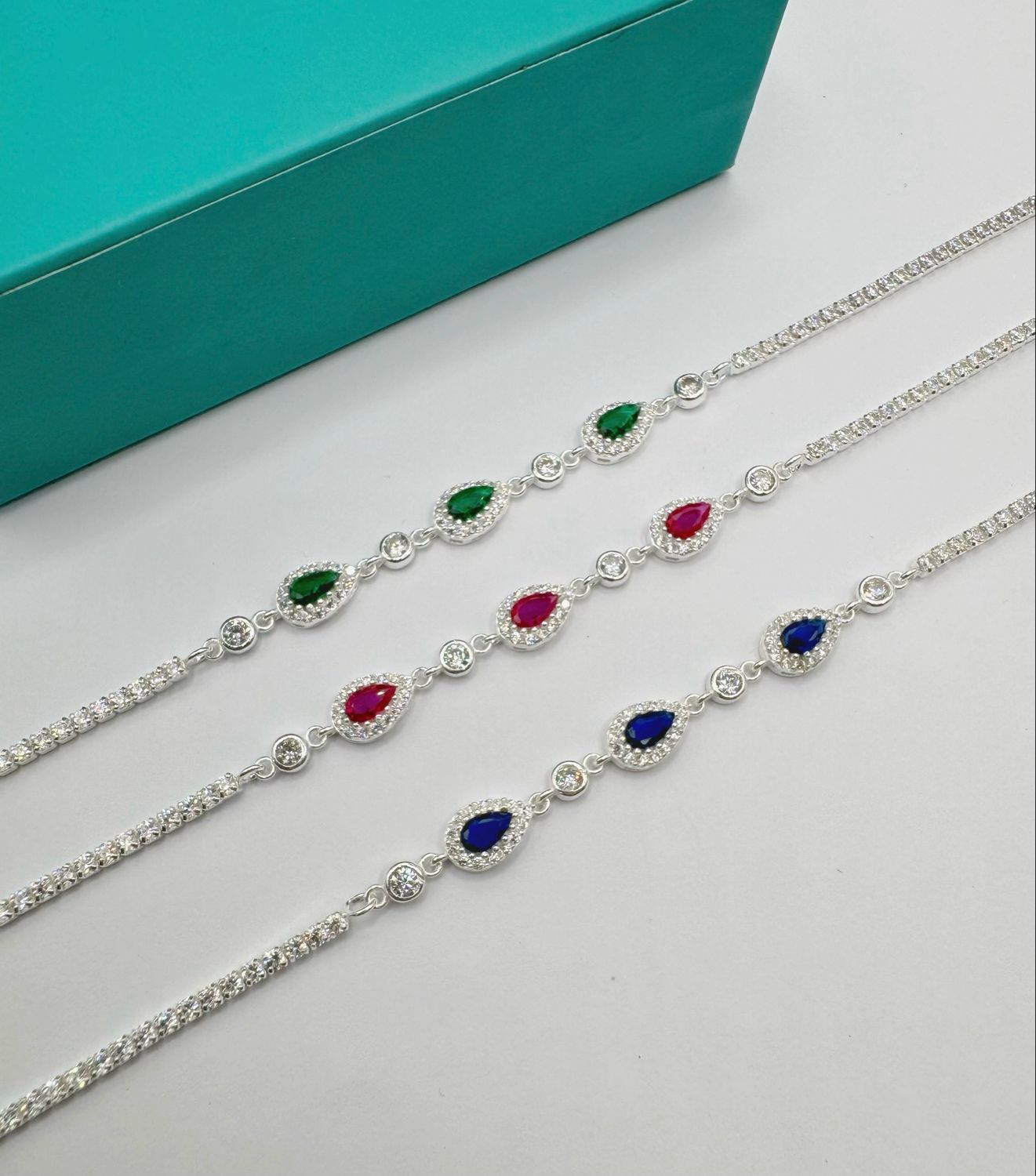 Pulseras