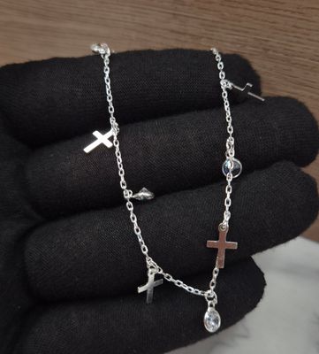 Pulsera cruces