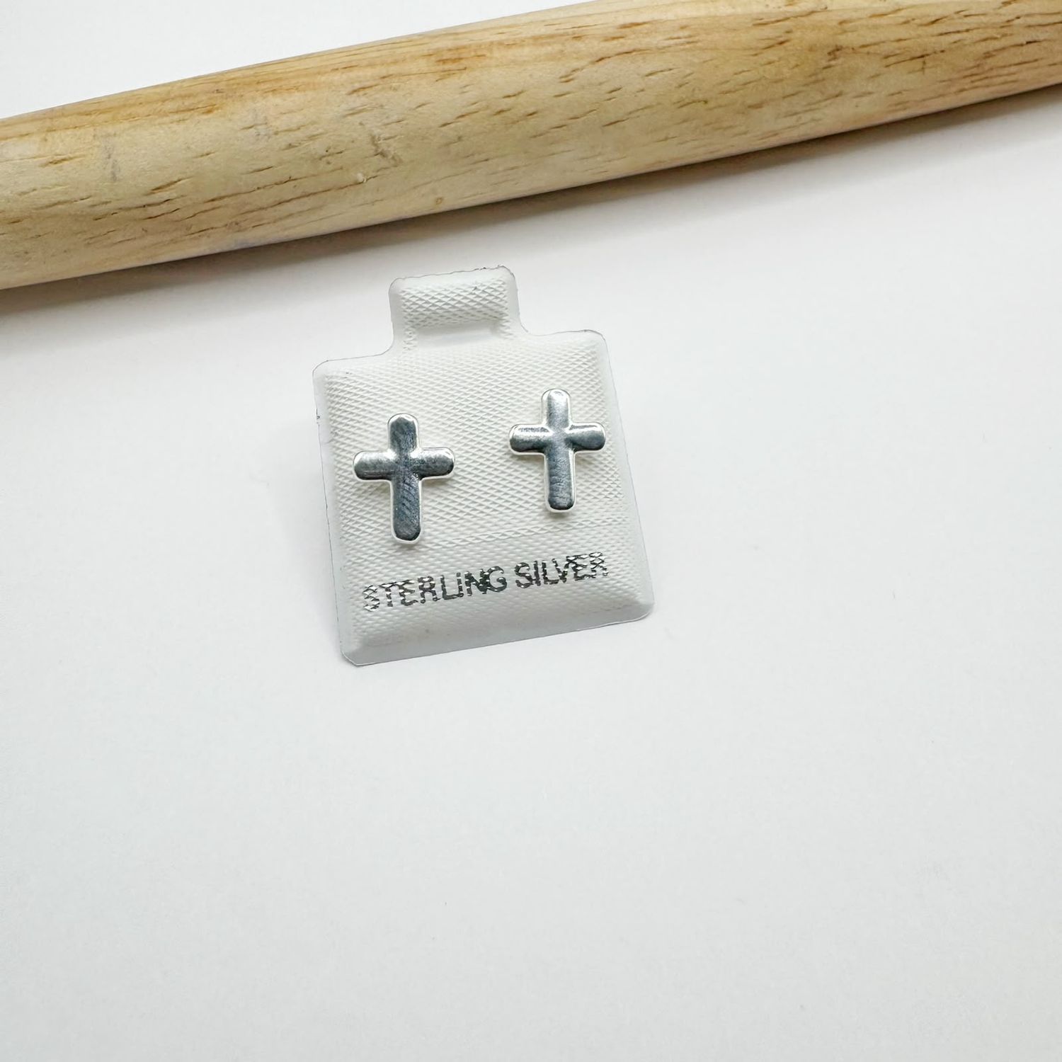 Aretes cruz