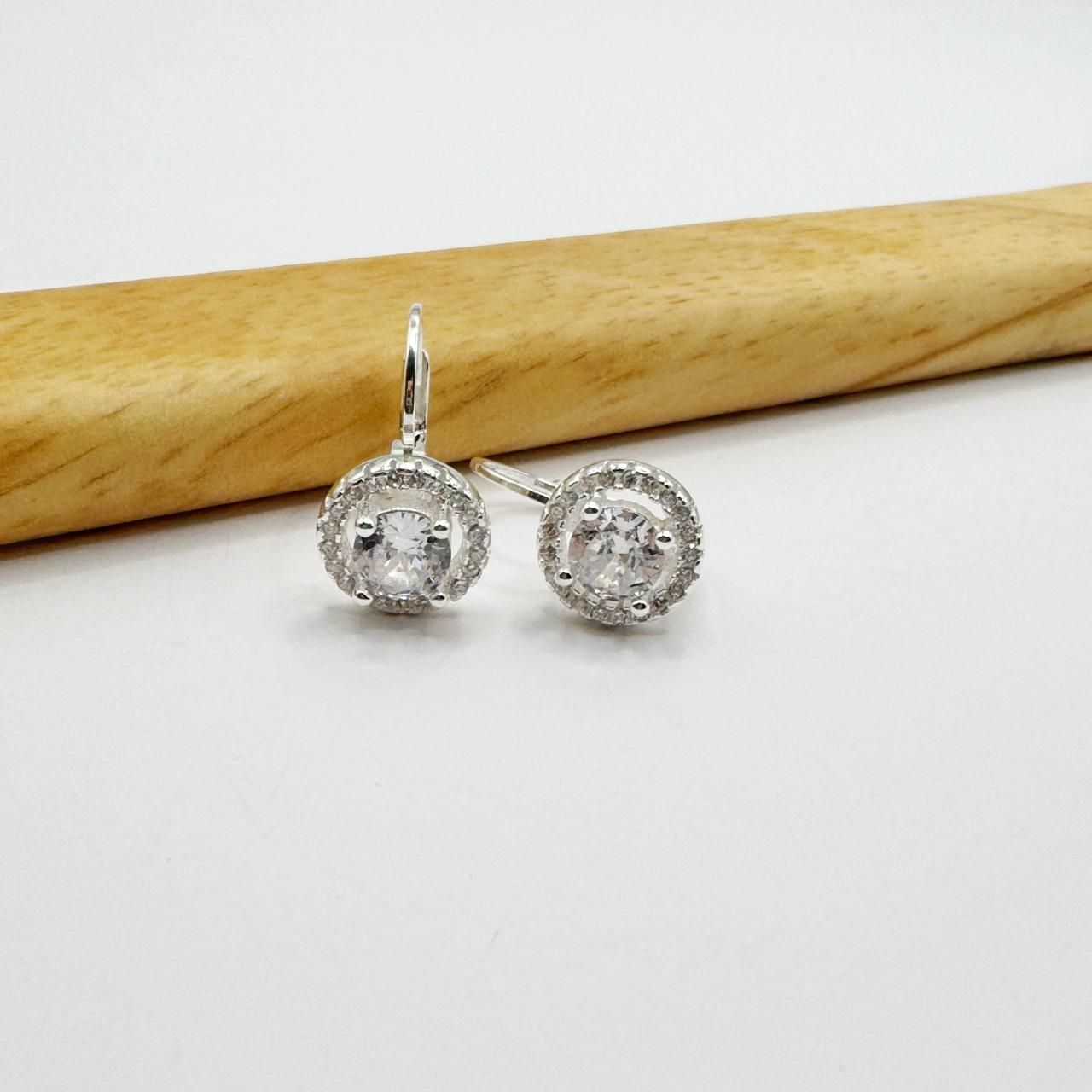 Aretes