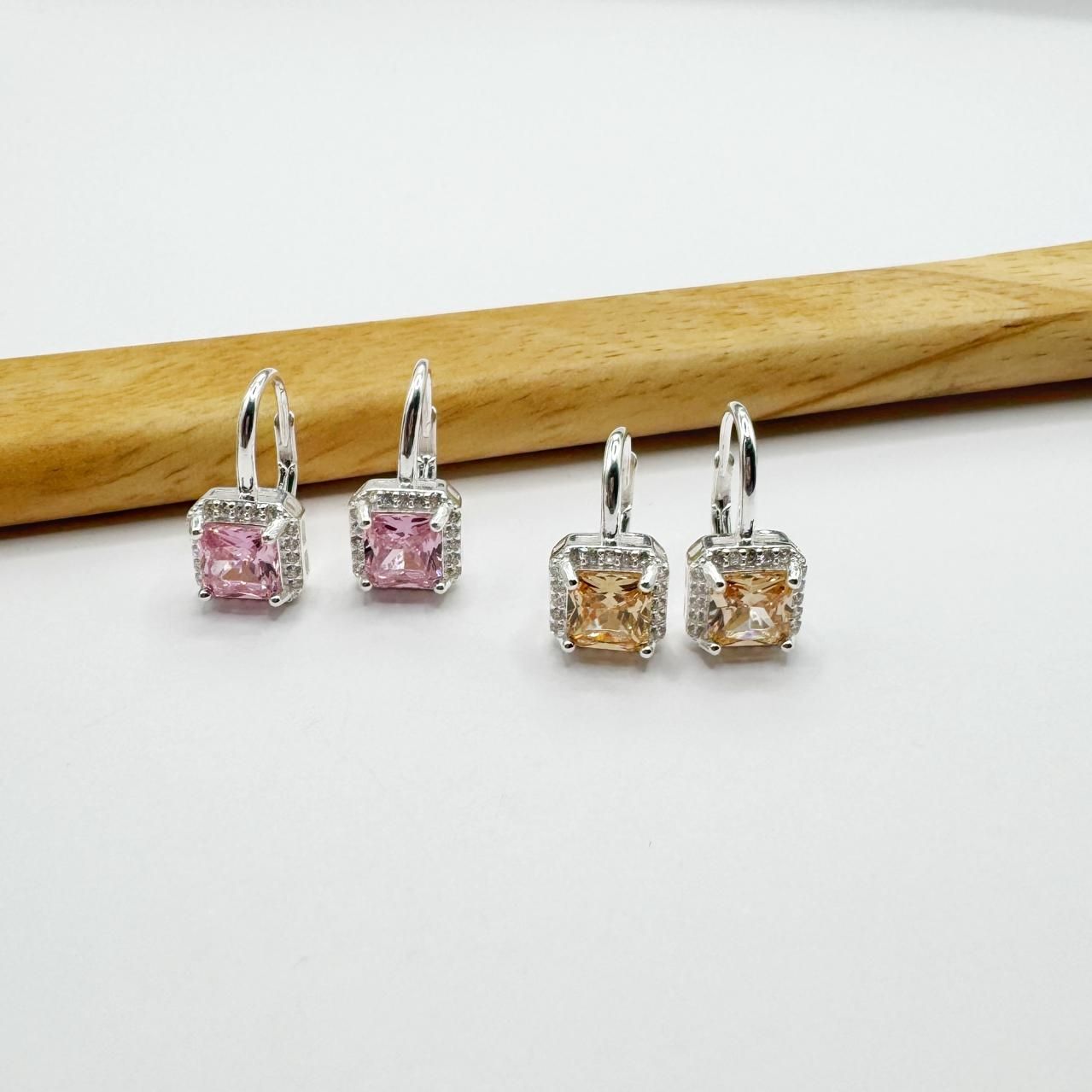 Aretes
