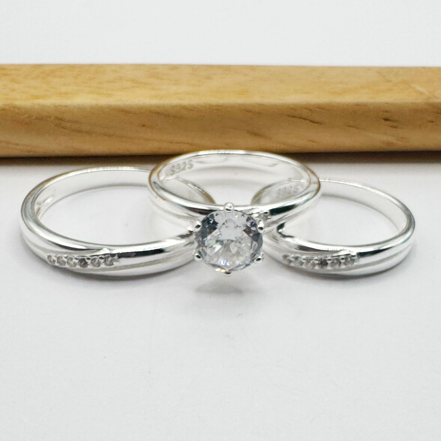 Trío de matrimonio