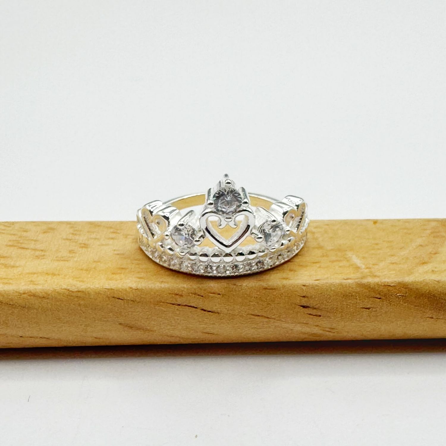 Anillo Corona