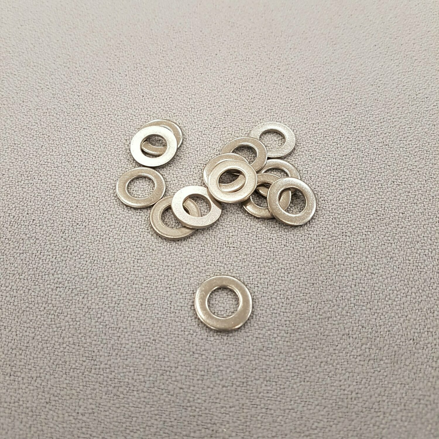Bricka 8,4 x 16 x 1,5mm A2