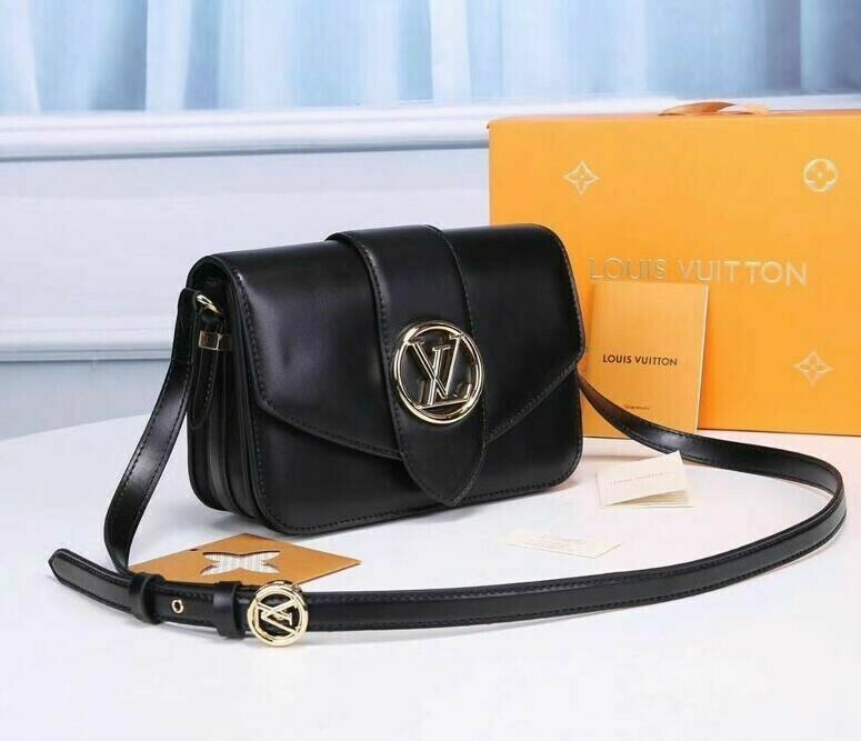 handbag l-v for woman : L-V pochette metis