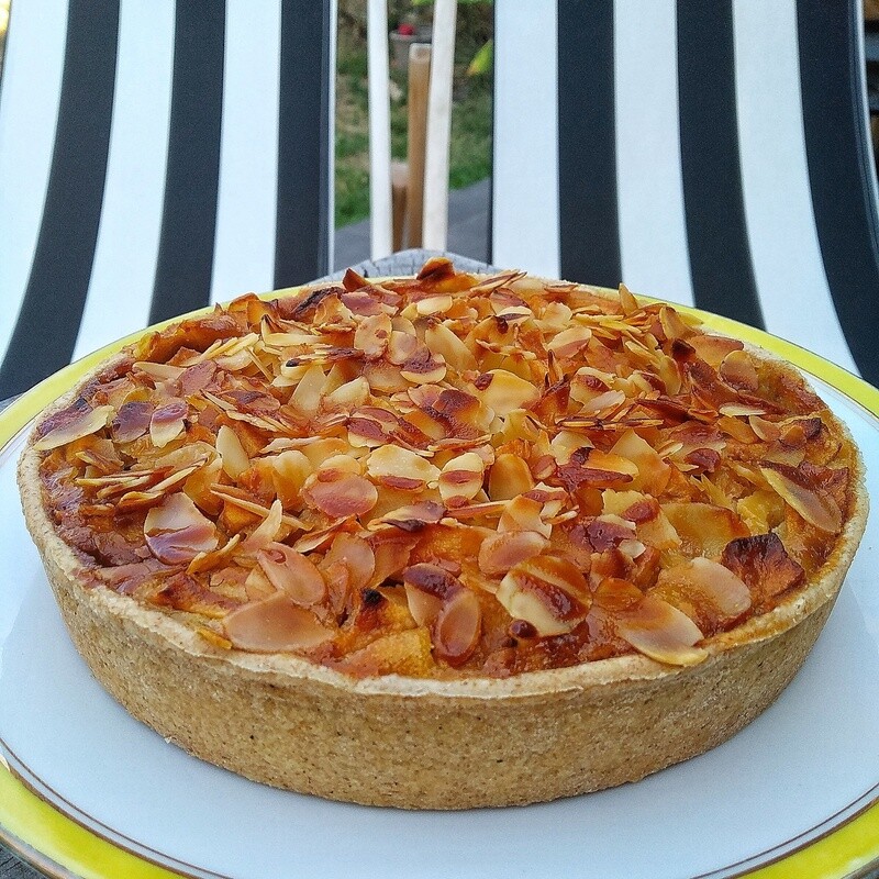 Tarte Pommes - Caramel - Cacahuètes 8 personnes