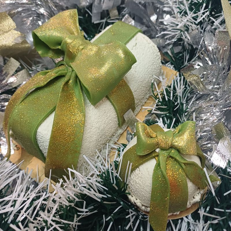 Bûche Cadeau 6 personnes