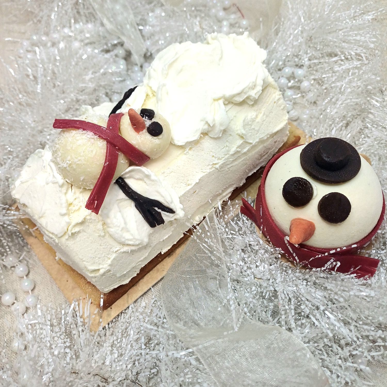 Bûche Bonhomme de neige 6 personnes