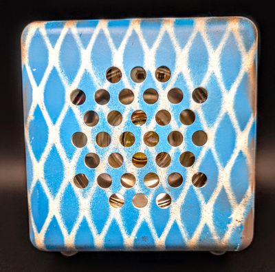 ​The Ultra-Compact 8-Ohm Micro-Cab