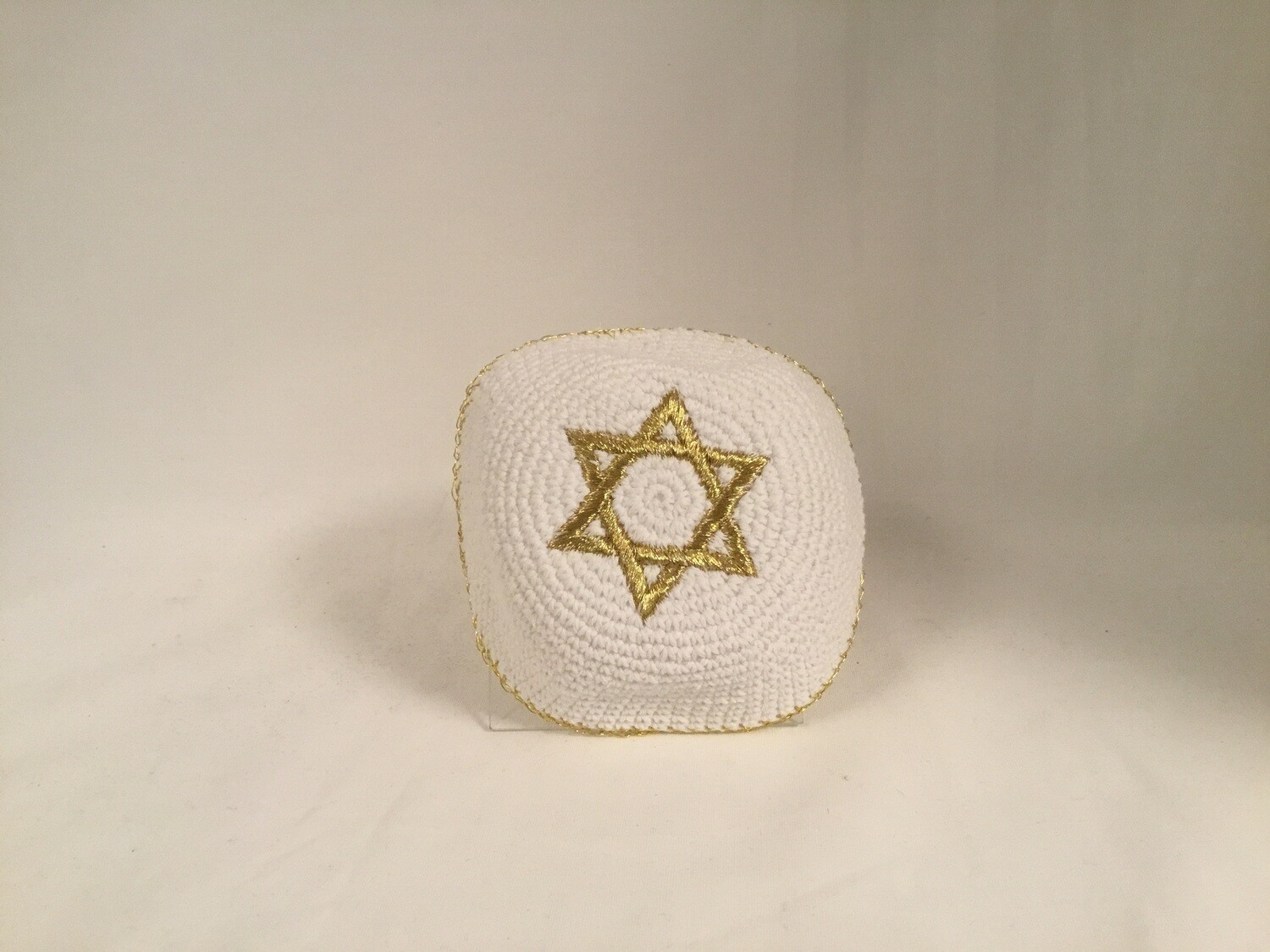 White Knit Kippa - Gold Star