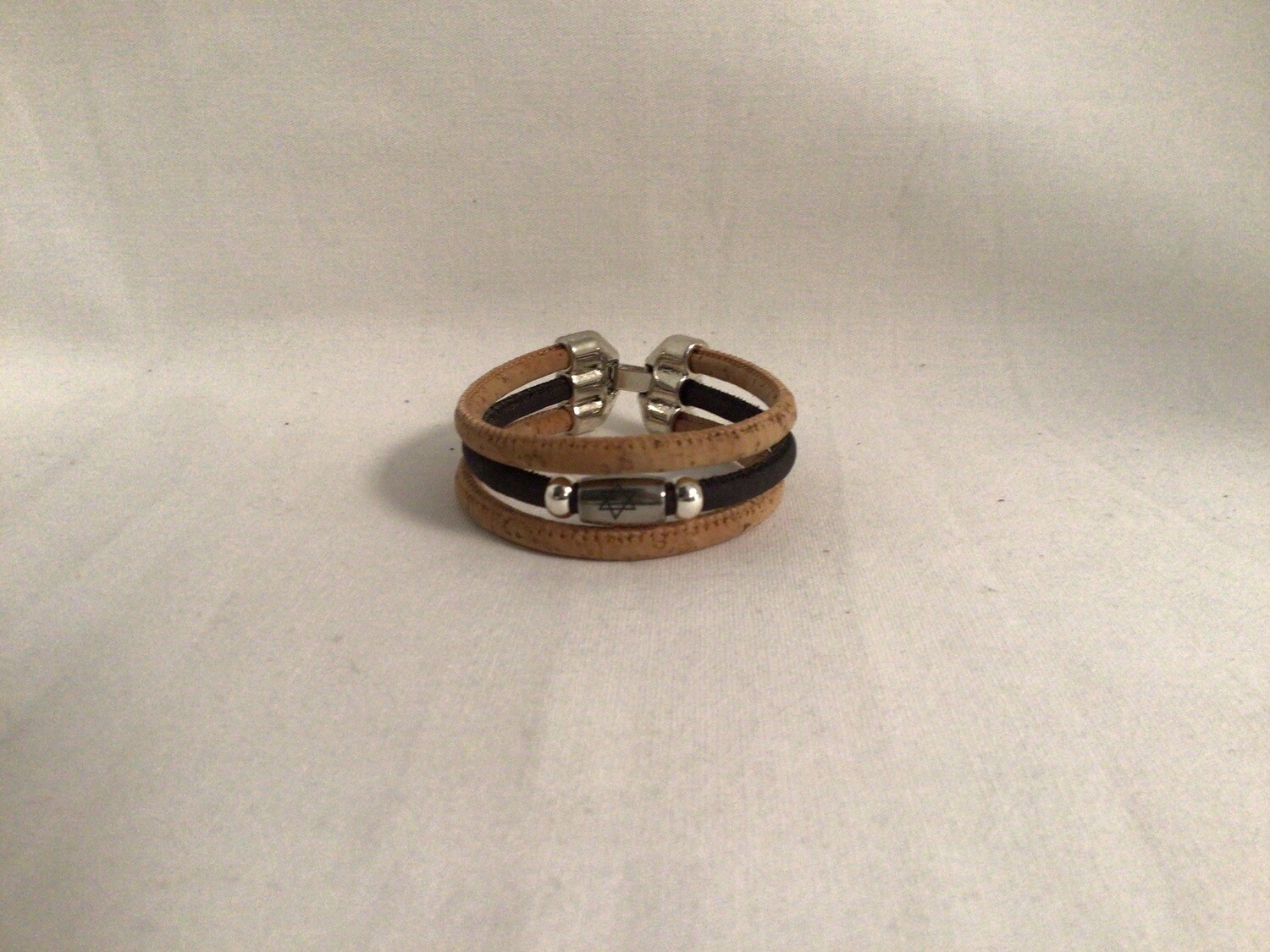 Natural and Black Triple Round Cork Bracelet with Engraved Star