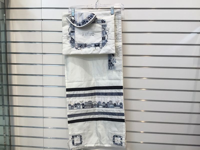 Embroidered Jerusalem Skyline on Cream Tallit-Set