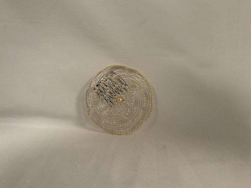 Cream Beaded Ladies Kippah with Comb