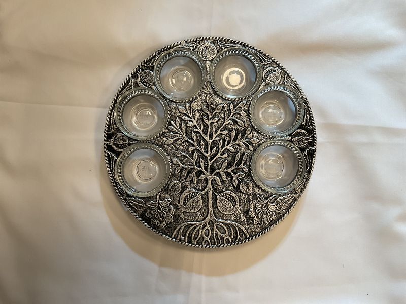 Vintage Silver Metal Tree of Life Seder Plate Vintage Silver Metal Tree of Life Seder Plate