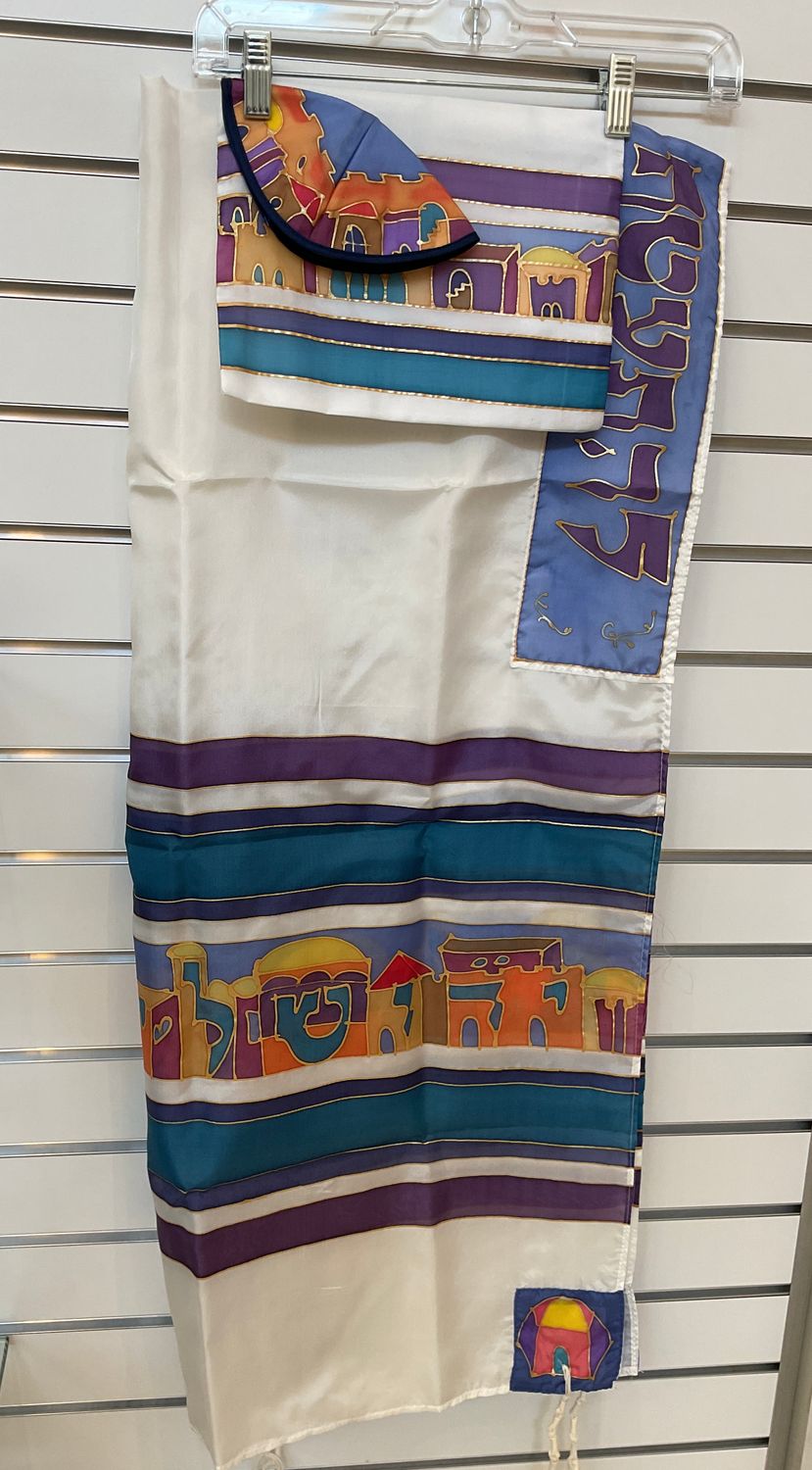 Colorful Silk Tallit Set with Scenes of Jerusalem Colorful Silk Tallit Set with Scenes of Jerusalem