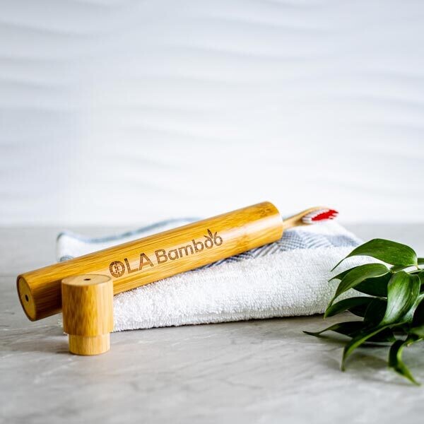 Étuis de voyage pour brosse à dent en bamboo