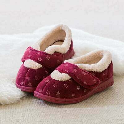 Wide Fitting Fleecy Slippers