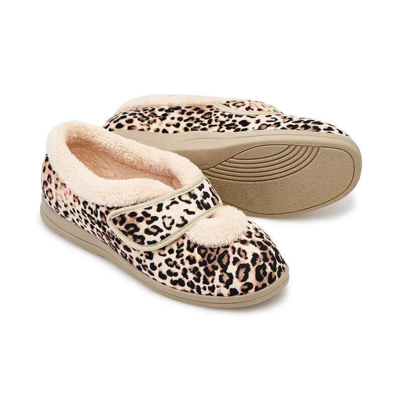 Cosyfeet Snuggly Leopard Plush Ladies Slippers