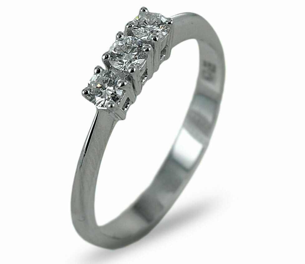 Anello Trilogy oro bianco 18 kt. con diamanti naturali 0.36 regalo donna ragazza