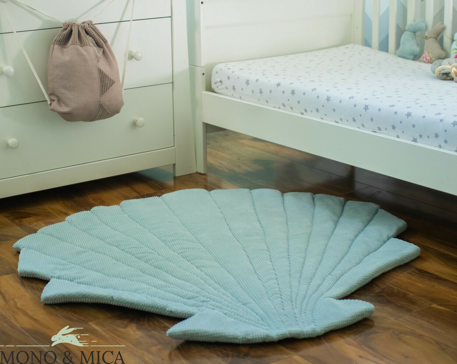 Textured Velvet Shell Mat - Sky Blue