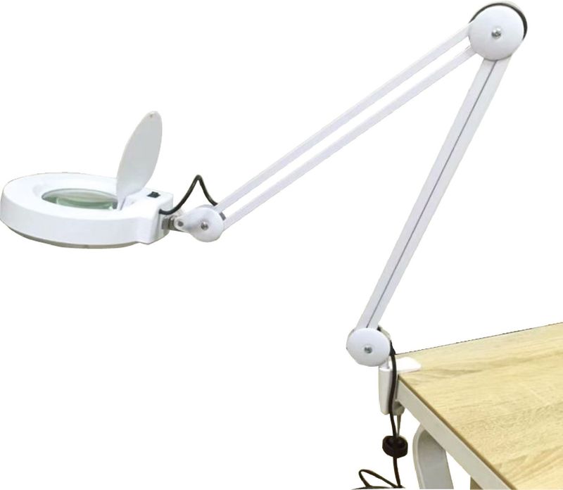 LED magnifier lamp desk mount