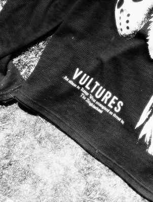VULTURES