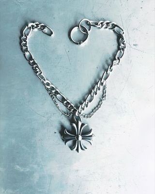 Floral Link Chocker