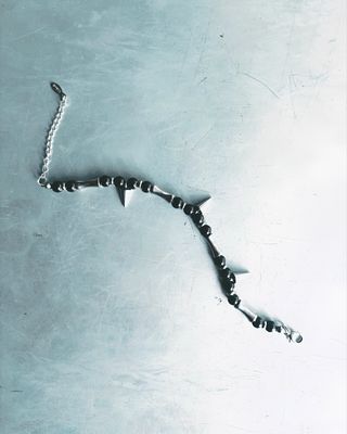 Beaded Spike (black)