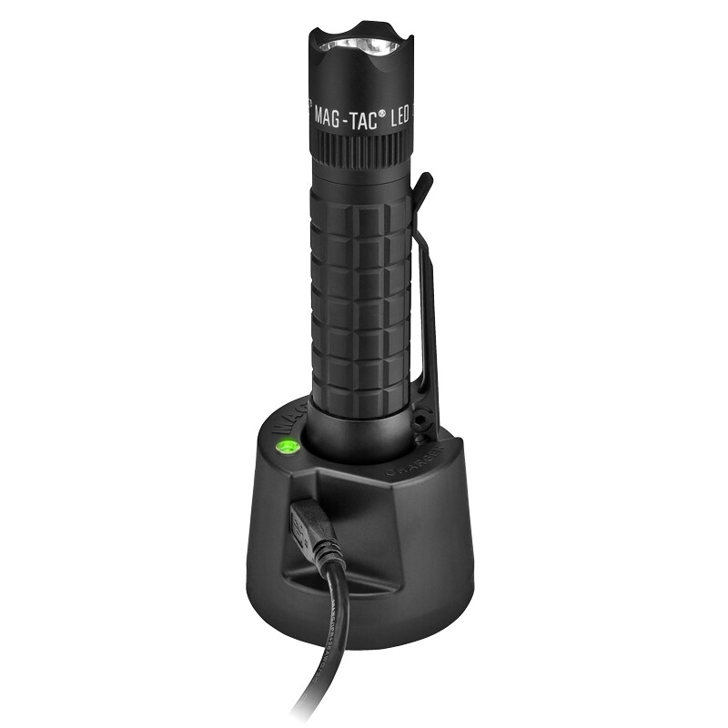 vertaling Rang Gehuurd MAGLITE Mag-Tac crowned rechargeable LED Flashlight black