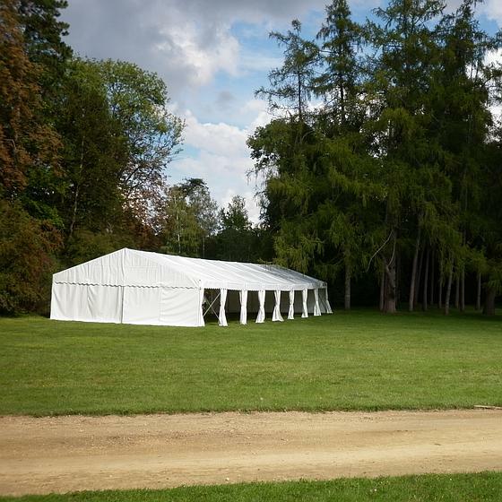 Chapiteau 8 m de large