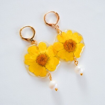 Yellow Chrysanthemum Pearl huggie earrings