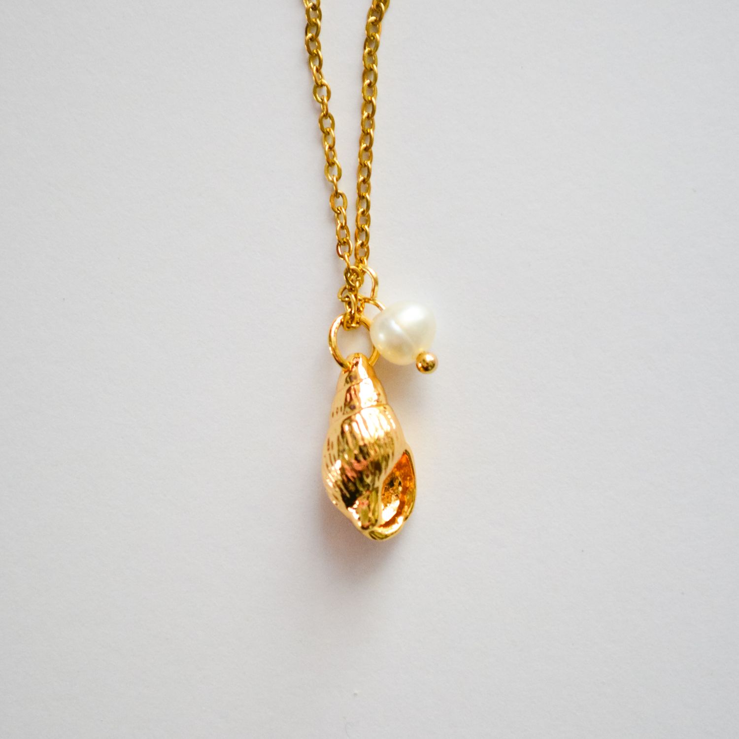 Caracol Necklace