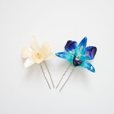 Mini orchid hair pins