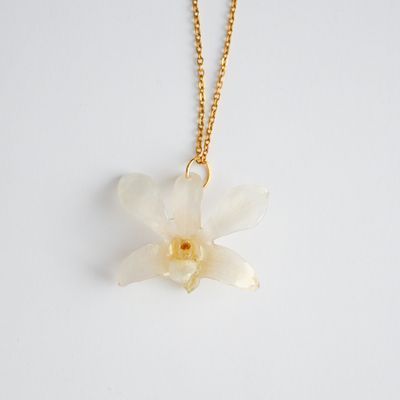 White orchid necklace- mini