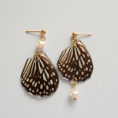 Butterfly wings with pearl earrings