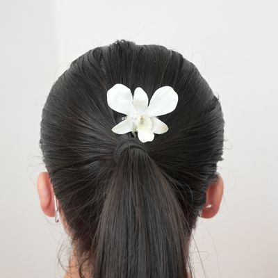 White orchid hair pin- Dendrobium
