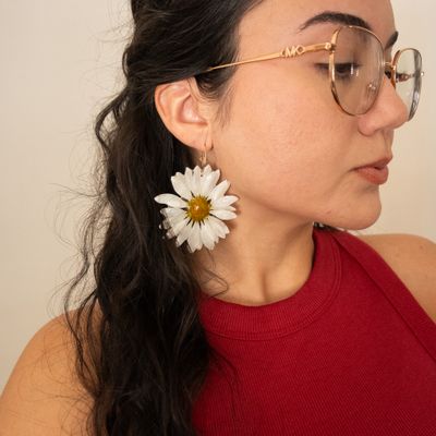 White Margarita Flower Earrings