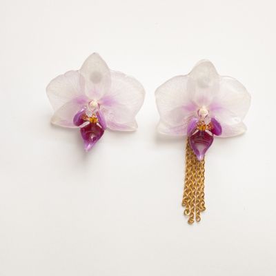 Mini white orchid chain earrings