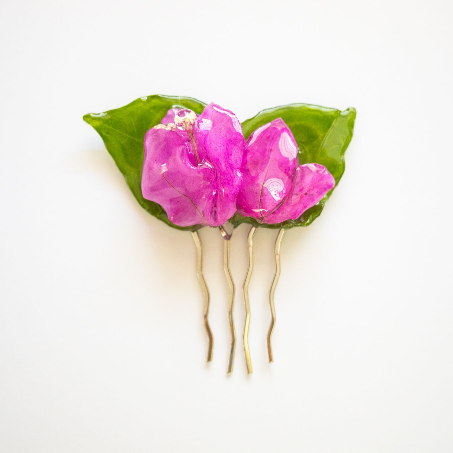 Trinitaria hair pin