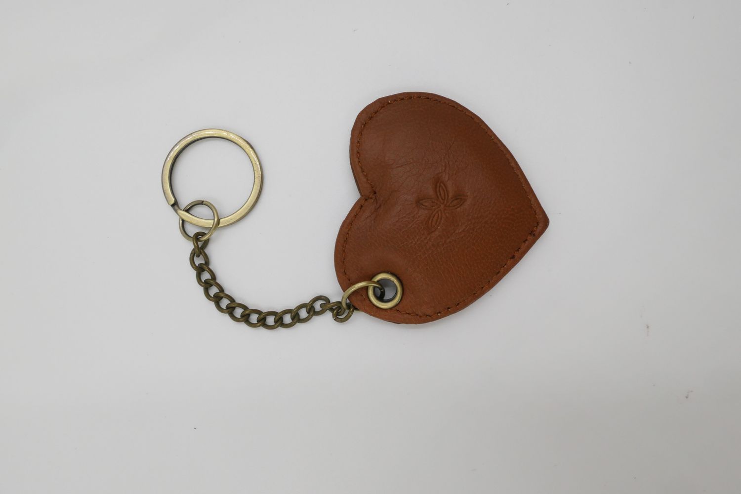 Herz-Schlüsselanhänger aus Echtleder HATI