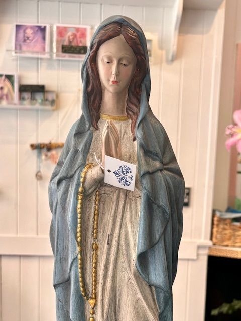 Large Mother Mary Statue - TRADITIONAL
