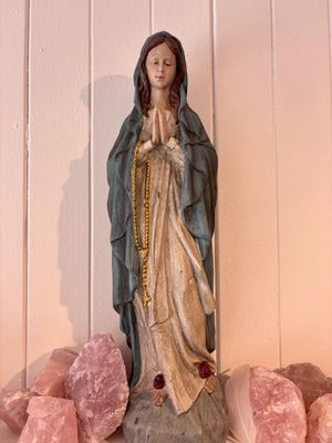 Large Mother Mary Statue - TRADITIONAL