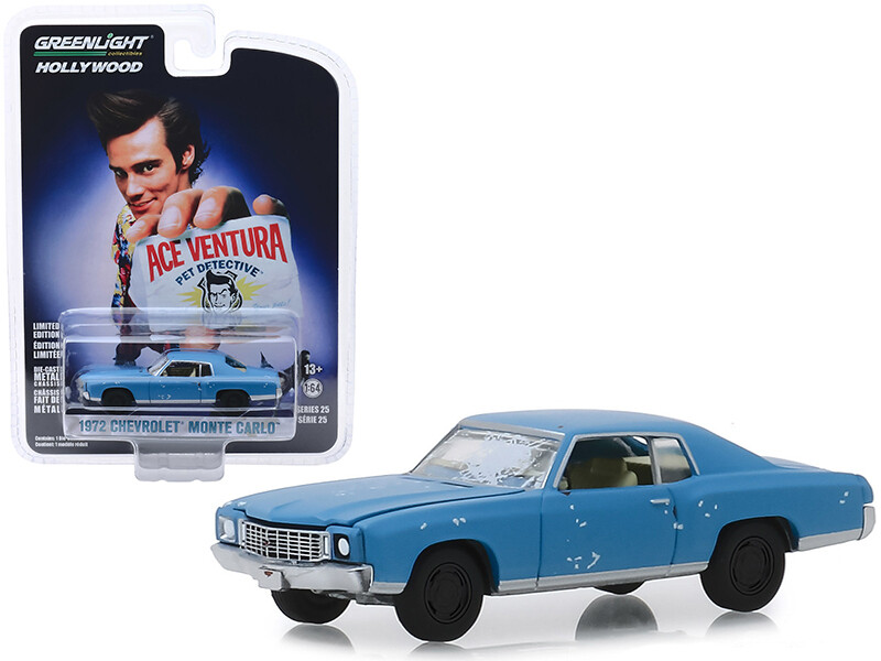 1972 Chevrolet Monte Carlo Light Blue (A Beat Up) \"Ace Ventura_ Pet Detective\" (1994) Movie \"Hollywood Series\" Release 25 1/64 Diecast Model Car by Greenlight