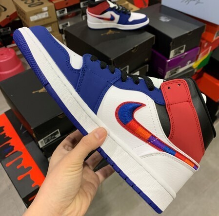 Air Jordan 1 Mid Red And Blue Color Hook