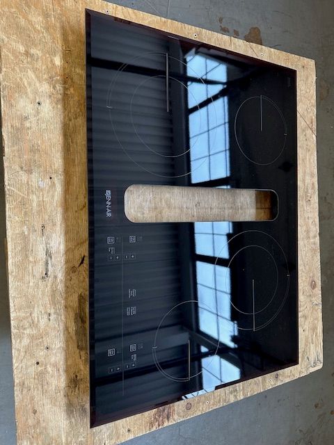 ELECTRICAL COOKTOP, BLACK