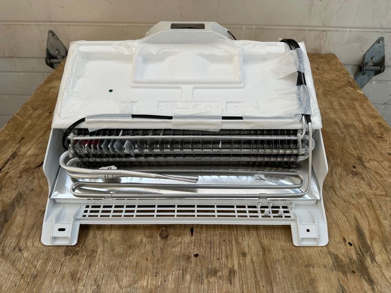 EVAPORATOR