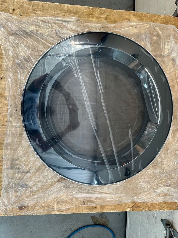 DOOR ASSEMBLY