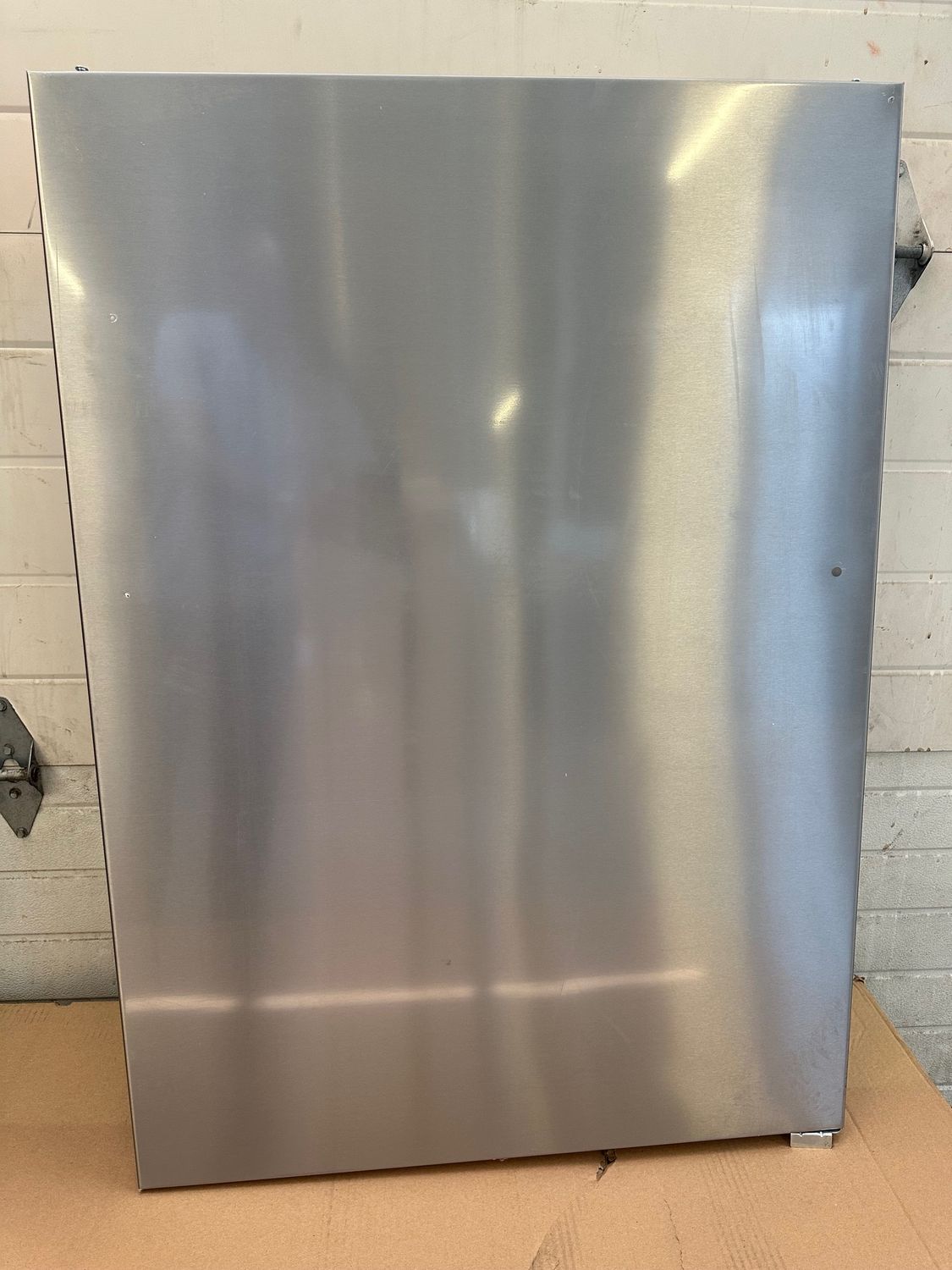 Whirlpool - Refrigerator Door Assembly